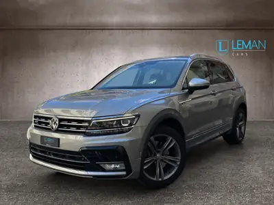 VW Tiguan 2.0 TSI Highline 4Motion — SUV polyvalent, toit panoramique et équipements premium — vista esterna