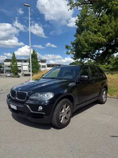 BMW X5 30d xDrive — SUV premium diesel, 158'000 km, sans sinistre — vista esterna
