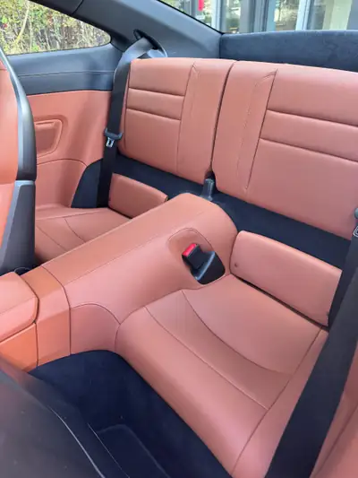 Porsche 911 Carrera 3.0 PDK 2024 — 394 ch, faible kilométrage, équipement sport premium — Miniature 9