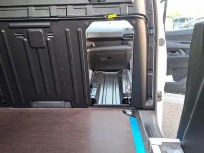 Citroën Berlingo M 1.2 PureTech 110 — Utilitaire compact performant et économique — Miniatura 13