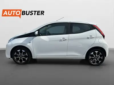 Toyota Aygo 1.0 VVT-i X-shift Trend — Citadine maligne, peu kilométrée et garantie 10 ans — côté