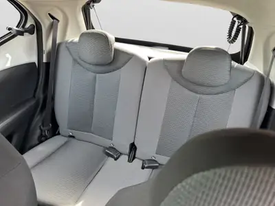 Toyota Aygo 1.0 VVT-i X-shift Trend — Citadine maligne, peu kilométrée et garantie 10 ans — Miniature 11