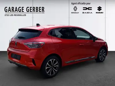Renault Clio 1.0 TCe Techno CVT — Citadine agile, faible consommation et équipements premium — cruscotto