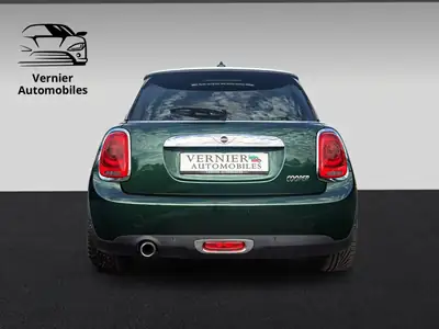 MINI Cooper Classic Edition Steptronic — Citadine dynamique, très bon état, garantie 12 mois — tableau de bord