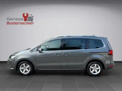 VW Sharan 2.0 TDI 184 PS — Monospace 7 places, toit panoramique, facelift 2015 — arrière