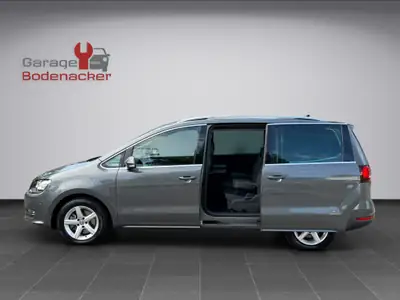 VW Sharan 2.0 TDI 184 PS — Monospace 7 places, toit panoramique, facelift 2015 — intérieur