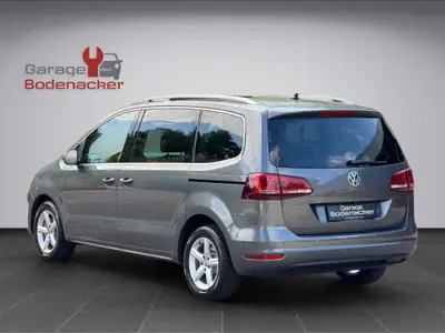 VW Sharan 2.0 TDI 184 PS — Monospace 7 places, toit panoramique, facelift 2015 — tableau de bord