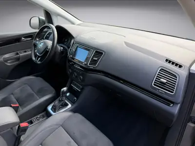VW Sharan 2.0 TDI 184 PS — Monospace 7 places, toit panoramique, facelift 2015 — Miniature 17