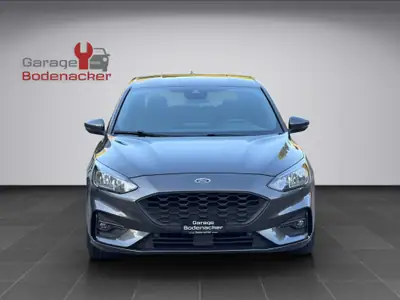 Ford Focus 2.0 TDCi ST Line — Diesel performant, entretien complet, équipements premium — Miniatura 14