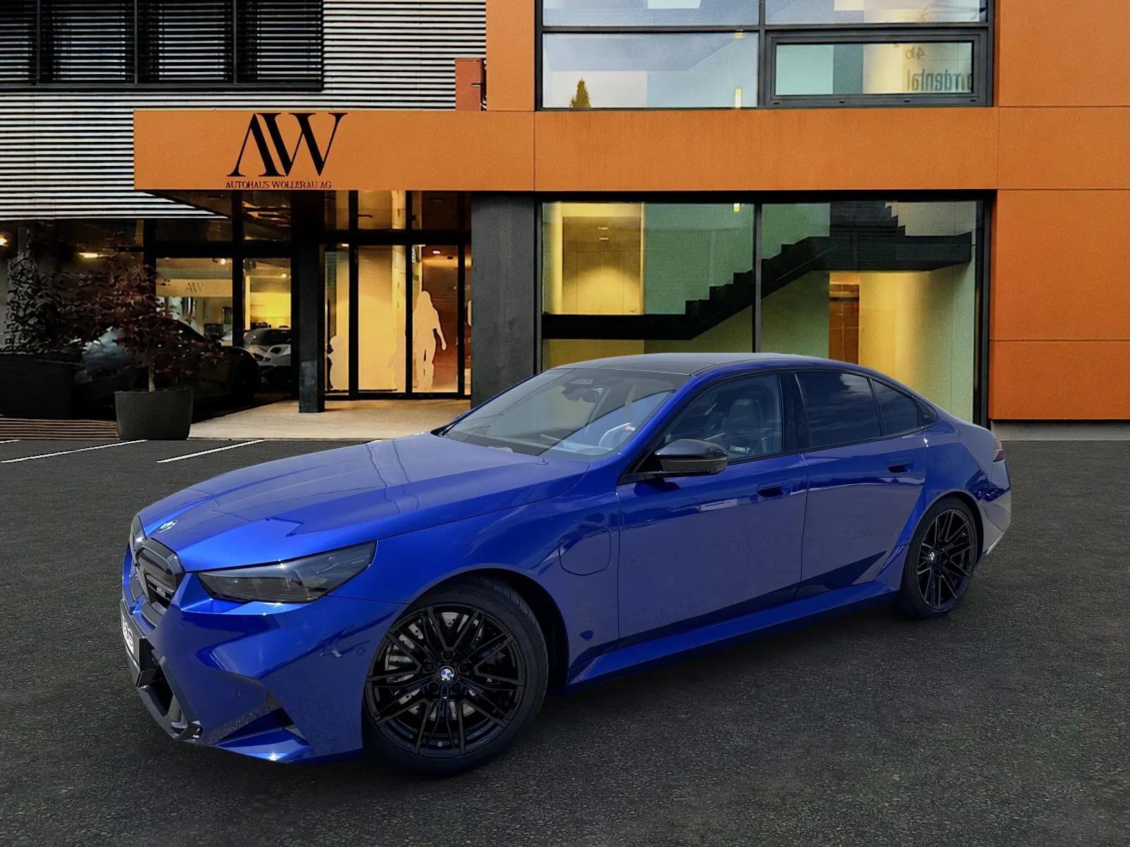 BMW M5 xDrive 2026 — Berline haute performance hybride rechargeable, seulement 6500 km