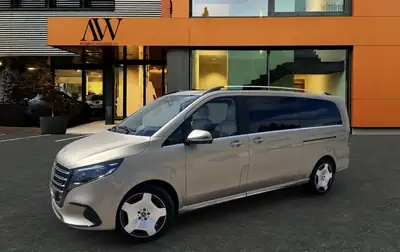 Mercedes-Benz V 300 d Exclusive — Van premium 7 places, suspension pneumatique, 5000 km — vue extérieure
