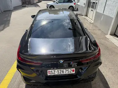 BMW M8 Competition xDrive — Berline de prestige 625 ch, très bas kilométrage — intérieur