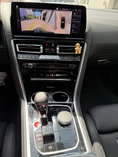 BMW M8 Competition xDrive — Berline de prestige 625 ch, très bas kilométrage — détail