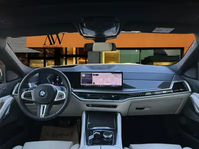 BMW X6 M60i M Sport Pro 2025 — SUV coupé haute performance, 530 ch, seulement 6500 km — Miniature 12