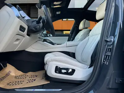 BMW X6 M60i M Sport Pro 2025 — SUV coupé haute performance, 530 ch, seulement 6500 km — Miniature 10