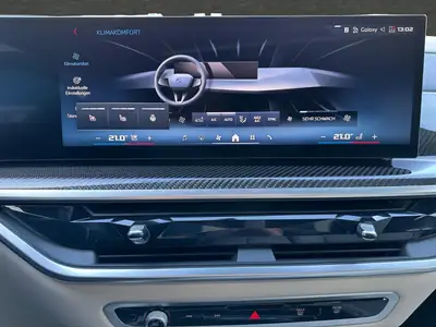 BMW X6 M60i M Sport Pro 2025 — SUV coupé haute performance, 530 ch, seulement 6500 km — Miniature 17