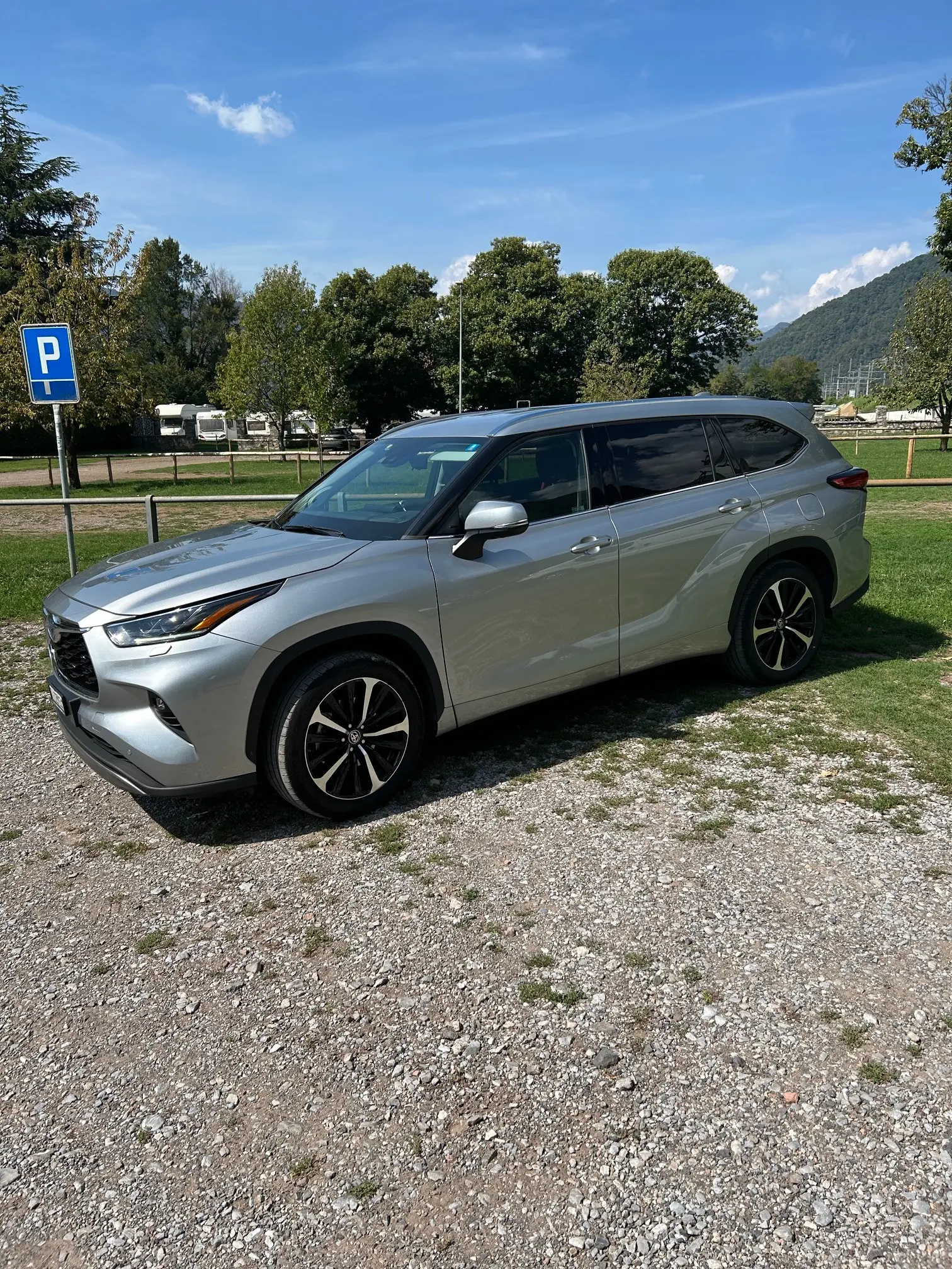 Toyota Highlander 2022 occasion Melano — 3