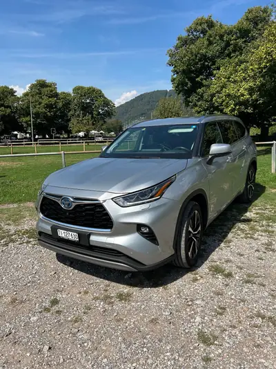 Toyota Highlander 2.5 HSD Premium 2022 — SUV 7 places hybride, 61'000 km seulement — fianco