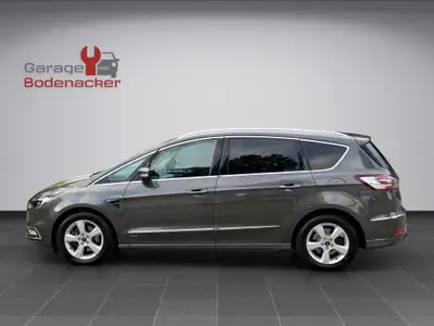 Ford S-MAX 2.0 TDCi Vignale AWD — Monospace 7 places premium, traction intégrale et équipements haut de gamme — Seitenansicht