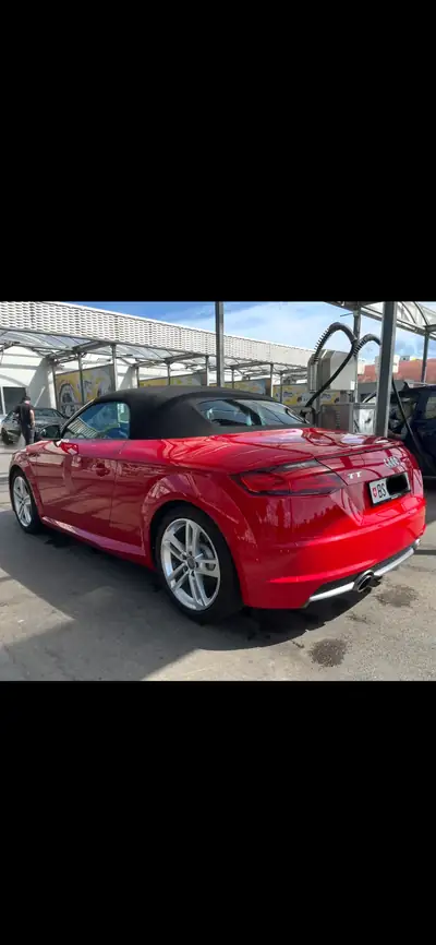 Audi TT 2.0 TFSI S-Tronic — Cabriolet sportif légendaire, sans accident — Miniature 8