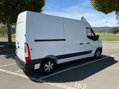 Renault Master 2.3 dCi 150 TwinTurbo — Utilitaire fiable, 1 seul propriétaire, expertisé — Heckansicht