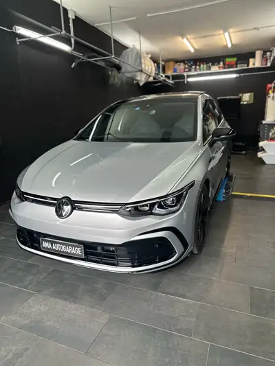 VW Golf 1.5 eTSI R-Line 75 Edition DSG — Hybride léger performant et économe — arrière