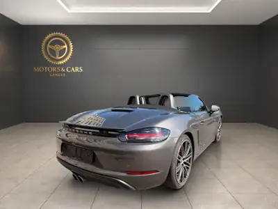 Porsche 718 Boxster S 2019 — Cabriolet sportif 350 ch, kilométrage faible — interni