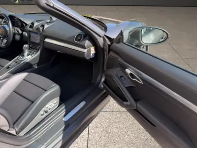 Porsche 718 Boxster S 2019 — Cabriolet sportif 350 ch, kilométrage faible — Miniatura 13