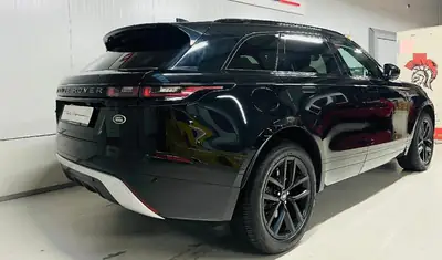 Land Rover Range Rover Velar 2.0 D I4 200 — Diesel MHEV, 30'000 km, design premium — Heckansicht