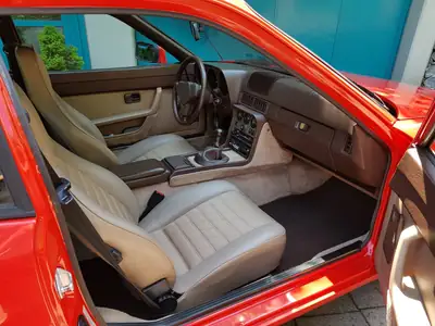 Porsche 944 2.5 — Coupé sport iconique des années 80, 282 000 km — arrière