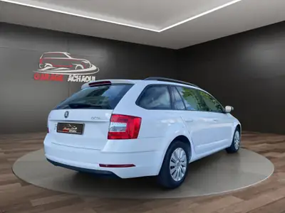 Skoda Octavia Combi 2.0 TDI — Monospace familial fiable, 132 000 km, sans sinistre — Detail