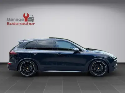 Porsche Cayenne S Diesel GTS — SUV premium V8, service frais, faible consommation — dettaglio