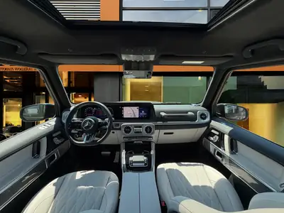 Mercedes-Benz G 63 AMG Manufaktur — Le SUV légendaire 585 ch, quasi neuf à 5 900 km — Armaturenbrett