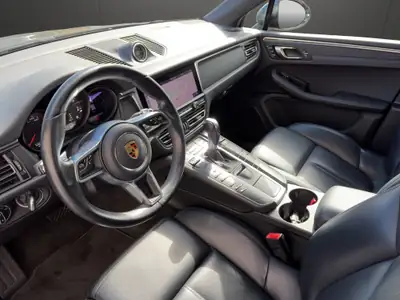 Porsche Macan PDK 2020 — SUV premium allemand, entretien Porsche complet — Miniature 12