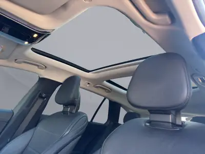 Mercedes-Benz C 220 d Avantgarde Kombi — Diesel mild-hybride, 88 000 km, design premium — Miniatura 11