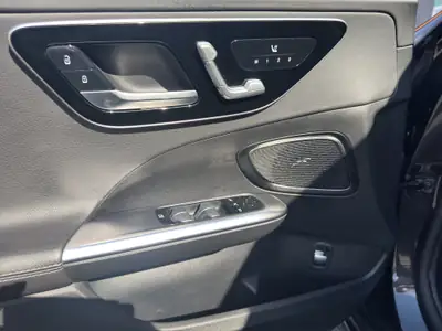 Mercedes-Benz C 220 d Avantgarde Kombi — Diesel mild-hybride, 88 000 km, design premium — Miniatura 15