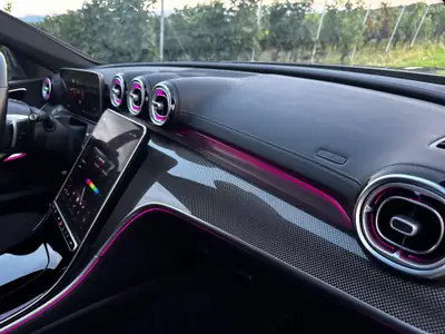 Mercedes-Benz C 200 AMG Line — Break élégant, motorisation hybride et équipements premium — Miniature 13