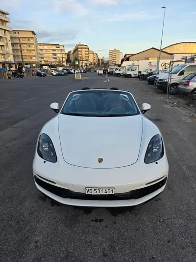 Porsche 718 Boxster GTS 2.5 PDK — Roadster de prestige, 52 250 km, sans sinistre — Heckansicht