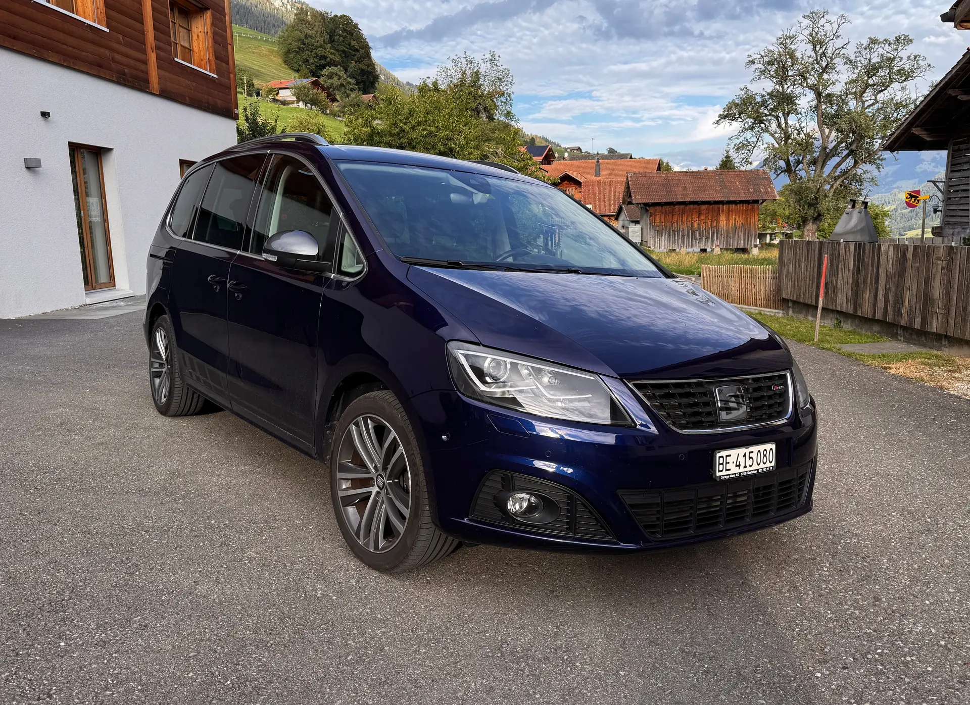 SEAT Alhambra 2021 occasion Oberwil im Simmental — 1