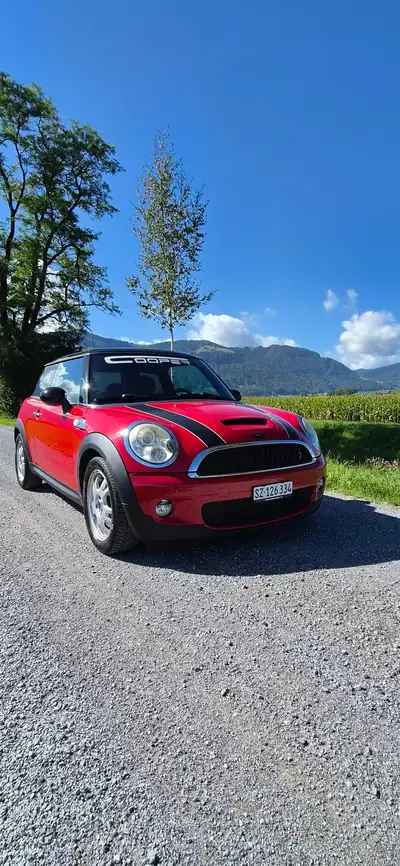 MINI Cooper S 1.6i — Trois portes sportive, moteur turbo 175 ch, entretien récent — Außenansicht