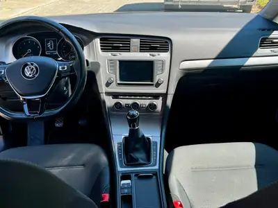 VW Golf 1.4 TSI 125 Comfortline — Monospace fiable, 120 000 km, sans sinistre — tableau de bord