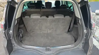 Renault Espace 1.6 TCe 200 ch — Monospace 7 places, motorisation moderne et fiable — dashboard