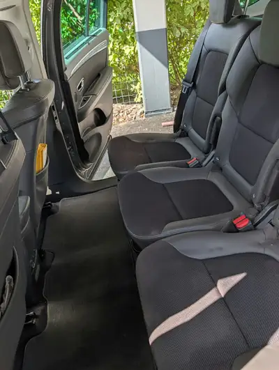 Renault Espace 1.6 TCe 200 ch — Monospace 7 places, motorisation moderne et fiable — Thumbnail 8