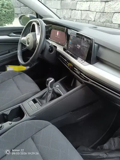 VW Golf 1.5 TSI Live — Berline essence dynamique, 47 500 km, garantie constructeur — Miniatura 13