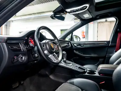 Porsche Macan GTS PDK — Sportivité et prestige, 82 000 km seulement — Miniature 14
