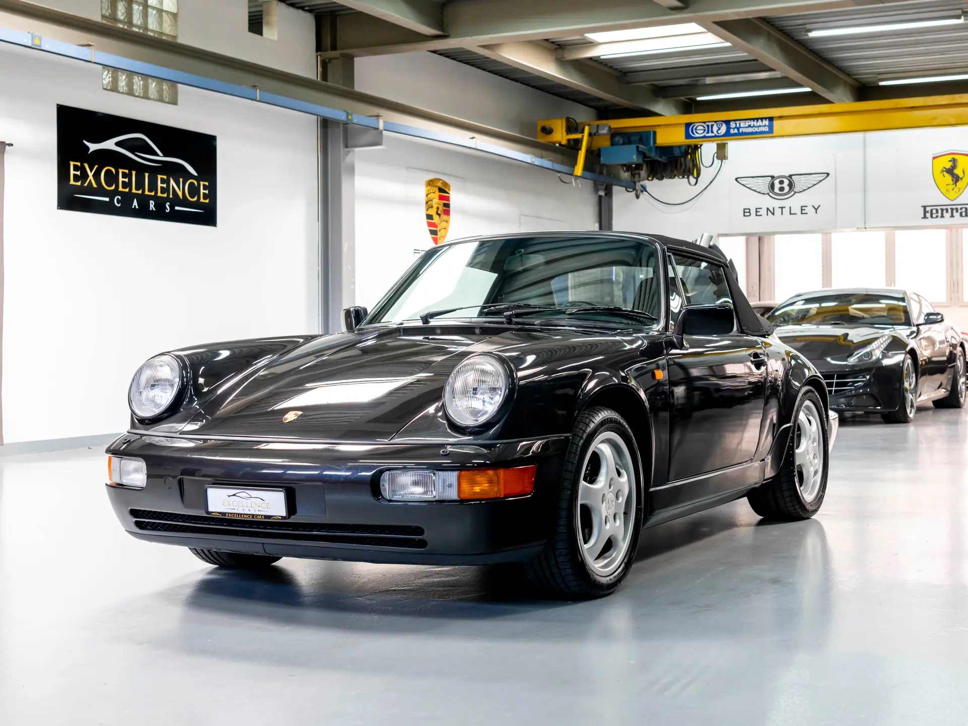 Porsche 911 Carrera 4 Cabrio — Légende décapotable, 250 ch et grande révision OK