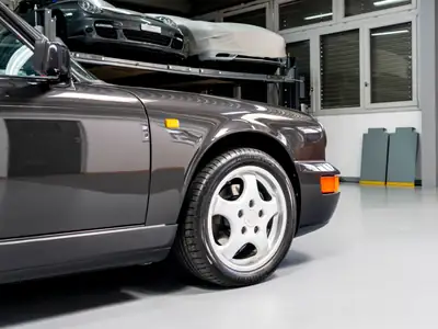 Porsche 911 Carrera 4 Cabrio — Légende décapotable, 250 ch et grande révision OK — Miniatur 17