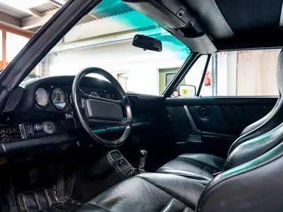 Porsche 911 Carrera 4 Cabrio — Légende décapotable, 250 ch et grande révision OK — Miniatur 18