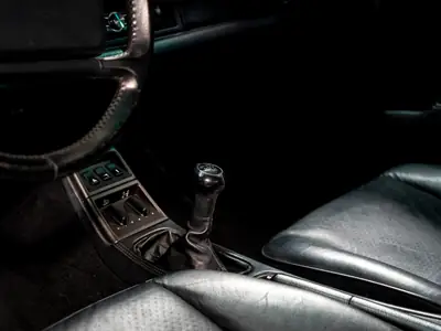 Porsche 911 Carrera 4 Cabrio — Légende décapotable, 250 ch et grande révision OK — Miniatur 20