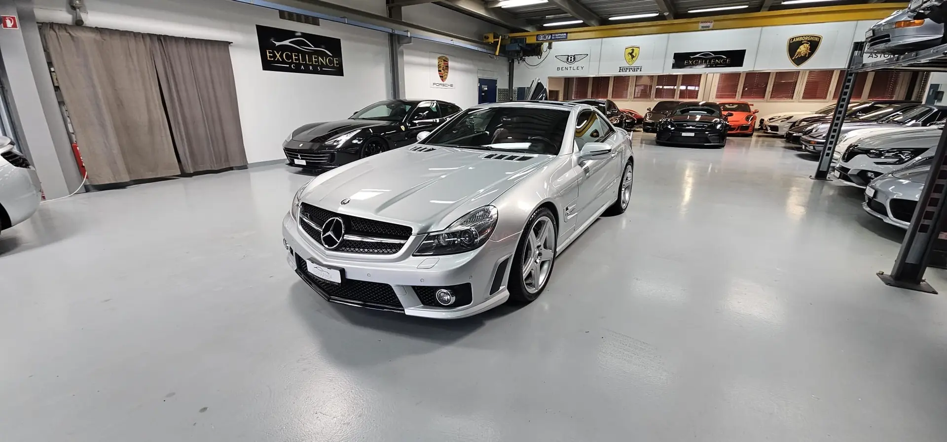 Mercedes-Benz SL 65 AMG Speedshift — Cabriolet légendaire, 612 ch, 45 500 km seulement